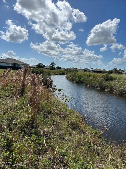 1400 NE 19th Place, Cape Coral, FL 33909
