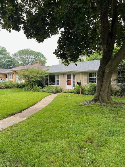 48 N Linden Ave, Palatine, IL 60074