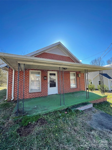 100 Cross St, Morganton, NC 28655