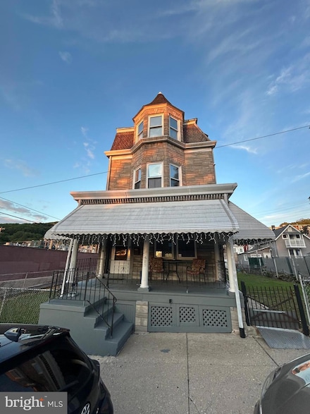 523 S 18 1/2 St, Reading, PA 19606