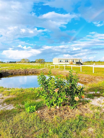 20219 NW 248th St, Okeechobee, FL 34972