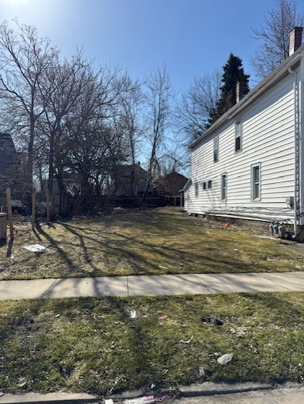745 E 13th St, Erie, PA 16503