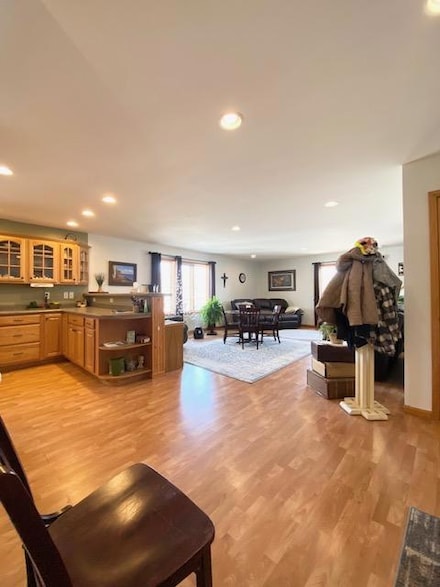 11 W Park St, New York Mills, MN 56567
