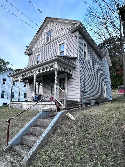 104 Church St, Mahaffey, PA 15757