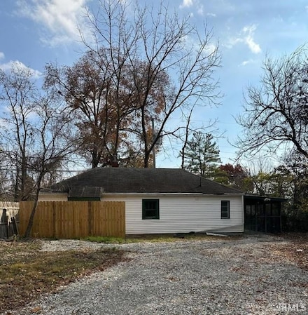 122 N Roosevelt St, Bloomington, IN 47408