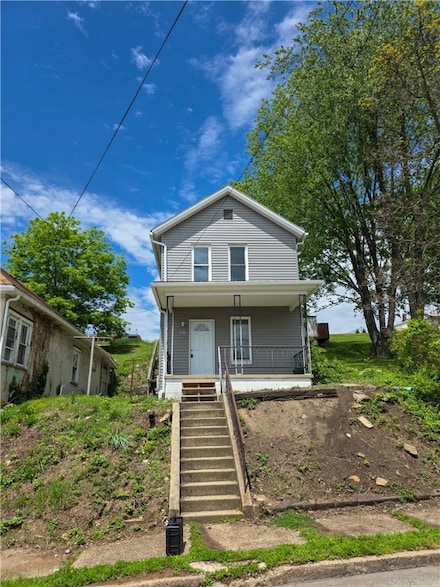 905 Ellsworth Ave, Jeannette, PA 15644