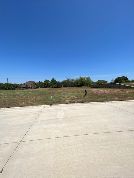 1729 Oakbrook Dr, Keller, TX 76262