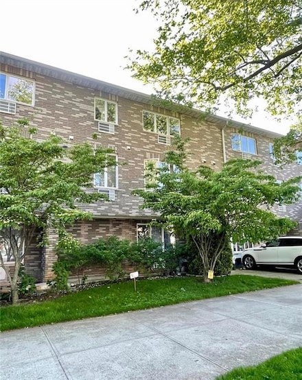 2536 E 1st St Unit 102, Brooklyn, NY 11223
