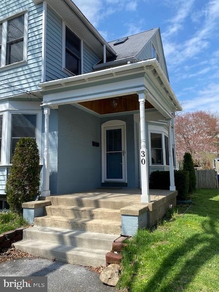 30 Thomas Ave, Bryn Mawr, PA 19010