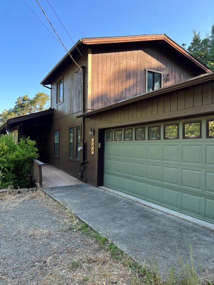 545 E Blue Rock Rd, Benbow, CA 95542