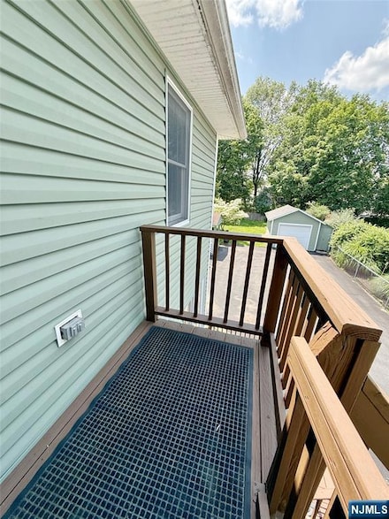 642 Lincoln Ave, Pompton Lakes, NJ 07442