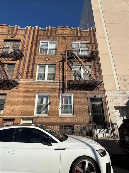 413 88th St, Brooklyn, NY 11209