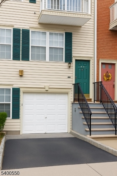 68 Marrow St, Newark, NJ 07103