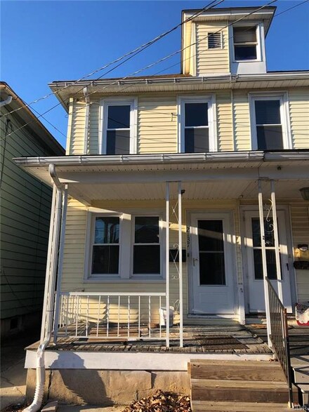 2137 Birch St, Easton, PA 18042