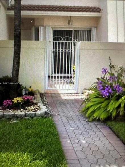 9940 NW 43rd Terrace, Doral, FL 33178