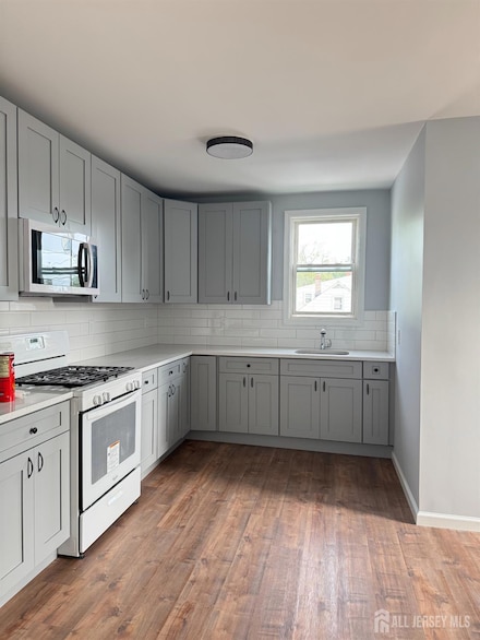 658 King Georges Rd Unit 4, Woodbridge Township, NJ 08863