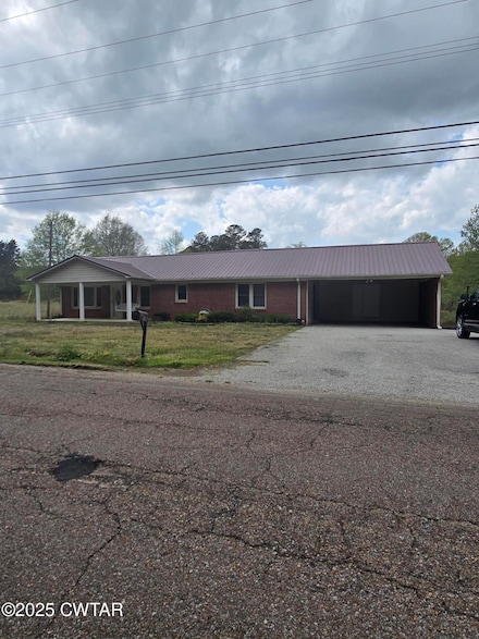 1719 Riverside Dr, Jackson, TN 38301