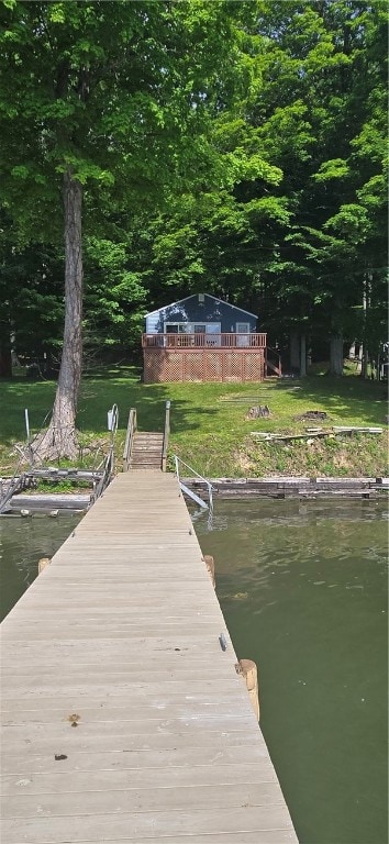 7028 Sunrise Dr, Sodus Point, NY 14555