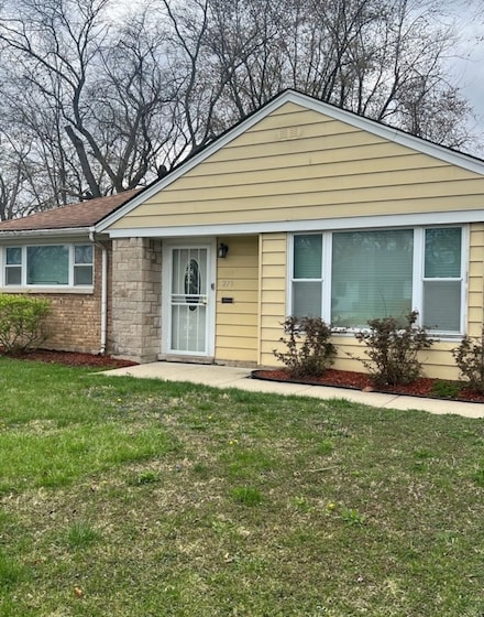 279 Minocqua St, Park Forest, IL 60466