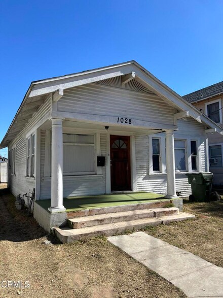 1028 Broad Ave, Wilmington, CA 90744