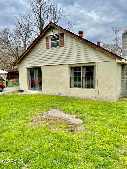 278 Arthur Rd, Cumberland Gap, TN 37724