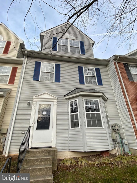 120 Langdon Farm Cir, Odenton, MD 21113