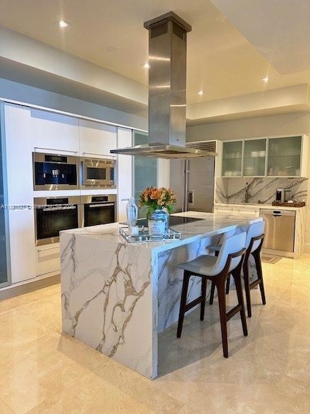 18201 Collins Ave Unit 4004, Sunny Isles Beach, FL 33160