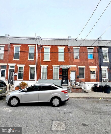 715 Tree St, Philadelphia, PA 19148