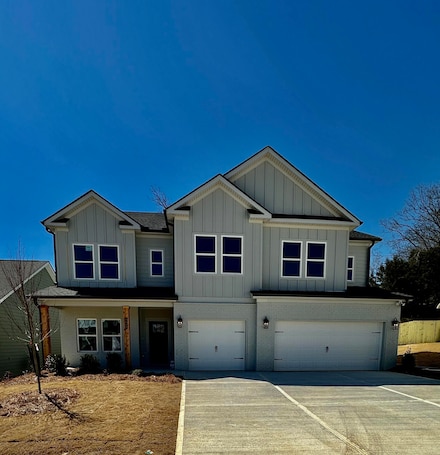 1608 Firelight Way, Ooltewah, TN 37363