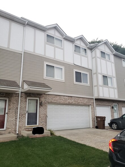 7544 Heritage Ct Unit 3, Summit Argo, IL 60501