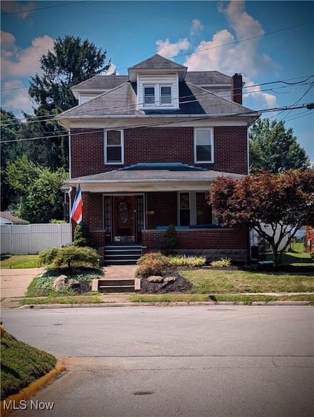 914 27th St, Parkersburg, WV 26104