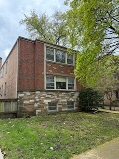 2531 W Lunt Ave, Chicago, IL 60645