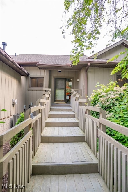 2222 Woodbrook Trail, Cuyahoga Falls, OH 44223