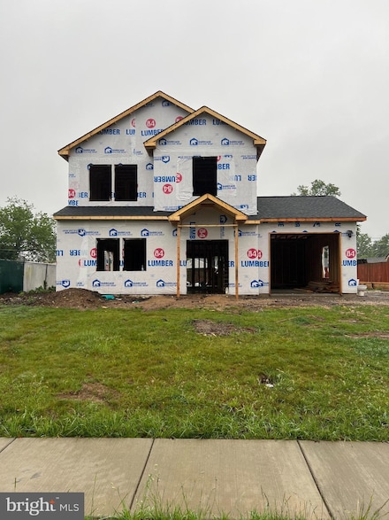 95 Elderberry Dr, Levittown, PA 19054