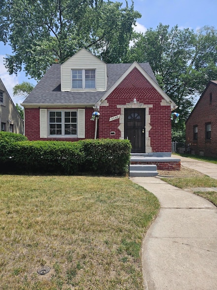 18242 Mendota St, Detroit, MI 48221