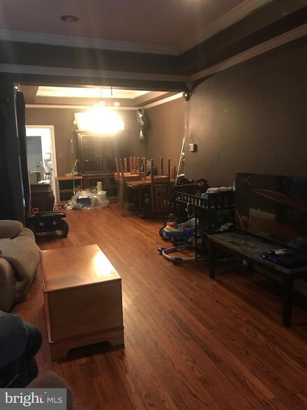 1117 N 9th St, Reading, PA 19604