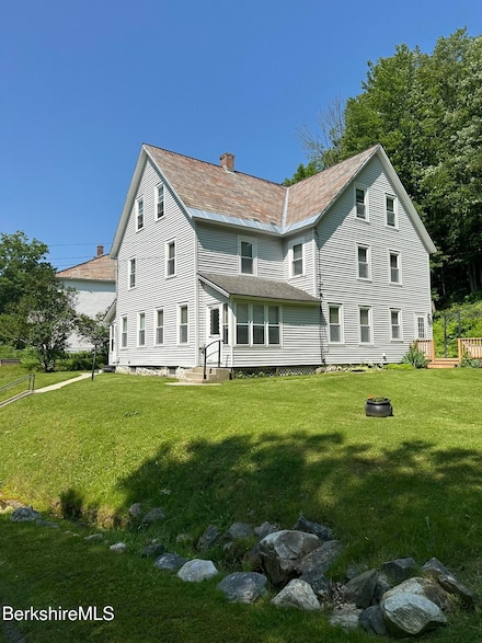 132-134 Crest St, North Adams, MA 01247