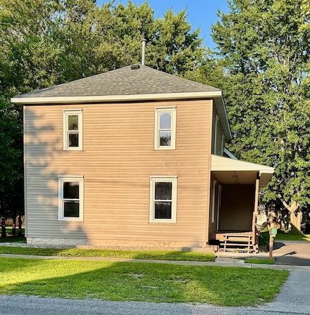 317 S Clark St, Chesaning, MI 48616