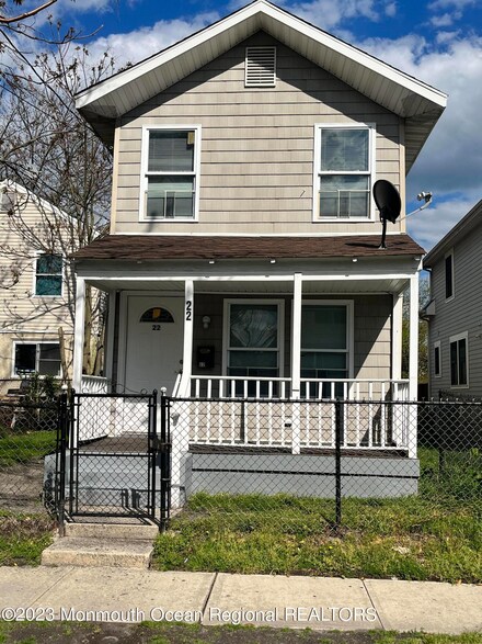 22 Borden Ave, Asbury Park, NJ 07712