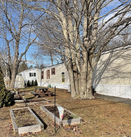 41 Long St, Brunswick, ME 04011
