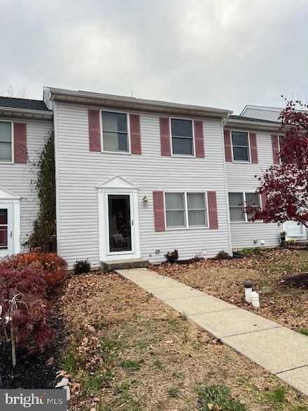 517 Hemsing Cir, Souderton, PA 18964