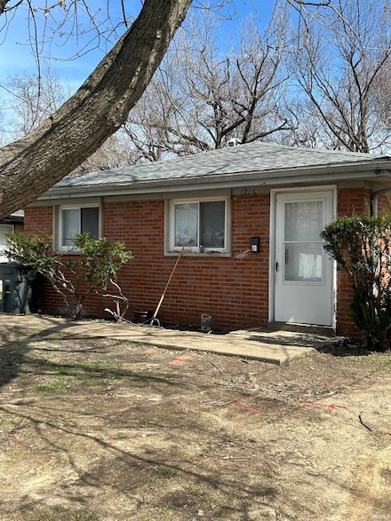 1216 1218 S Lombard Ave, Evansville, IN 47714
