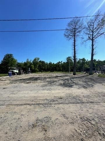 133 Lake View Dr, La Place, LA 70068