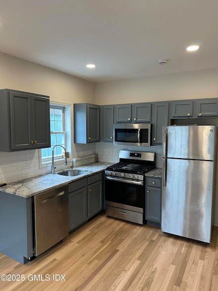10 Henry St Unit Lower, Greenwich, CT 06830