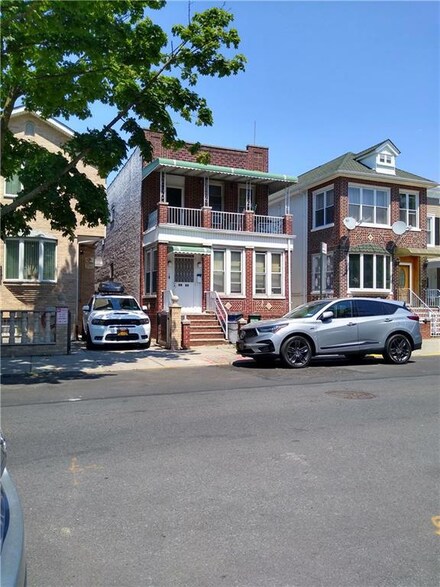 1721 70th St, Brooklyn, NY 11204