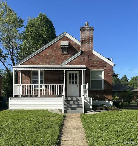 2142 Fairhaven Dr, Saint Louis, MO 63136