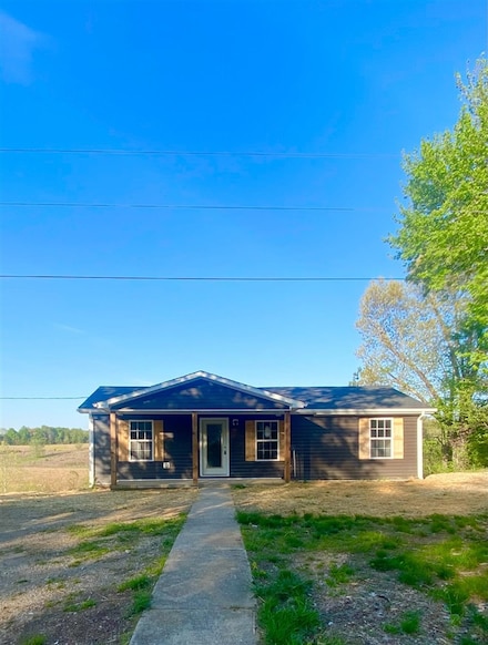 458 Love Lee Rd, Morgantown, KY 42261