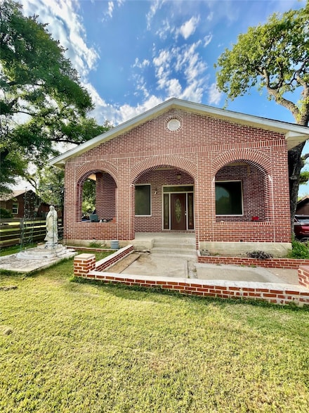 7508 Foster Dr, Fort Worth, TX 76135