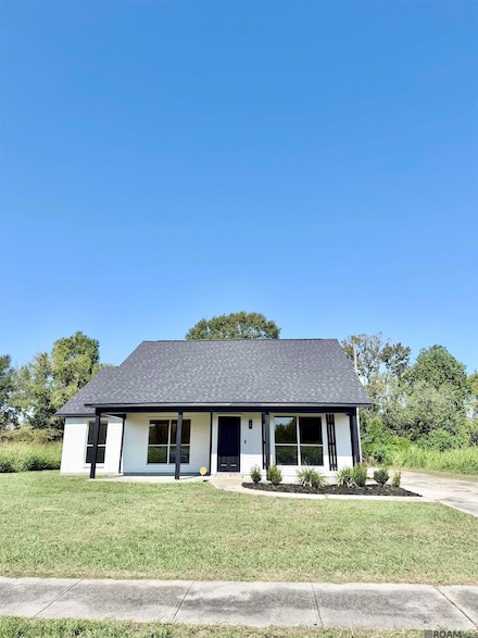 2124 Helm Dr, Baton Rouge, LA 70820