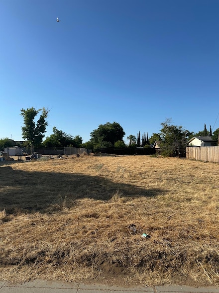 1117 S A St, Madera, CA 93638